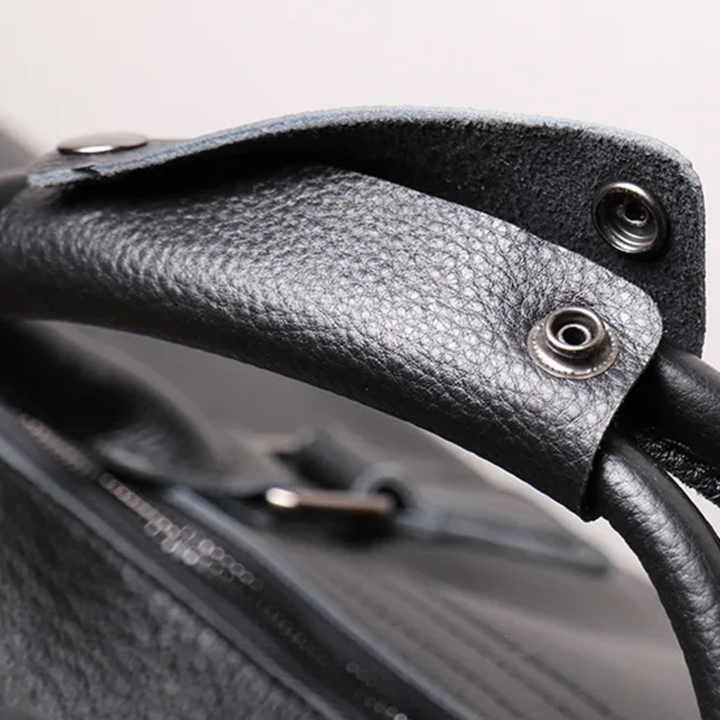 Luxury Warrior Weekender leather Bag